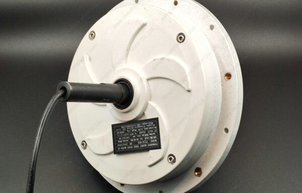 Brushless outer rotor motors can be made with new environmentally friendly materials.