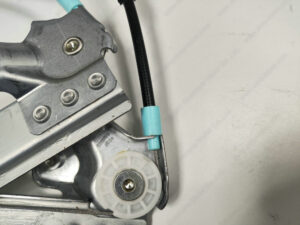 Assembly of automotive window regulator