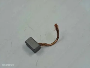6.5x6.5x10.9 40% escobilla de carbón de cobre para sistemas de ventiladores